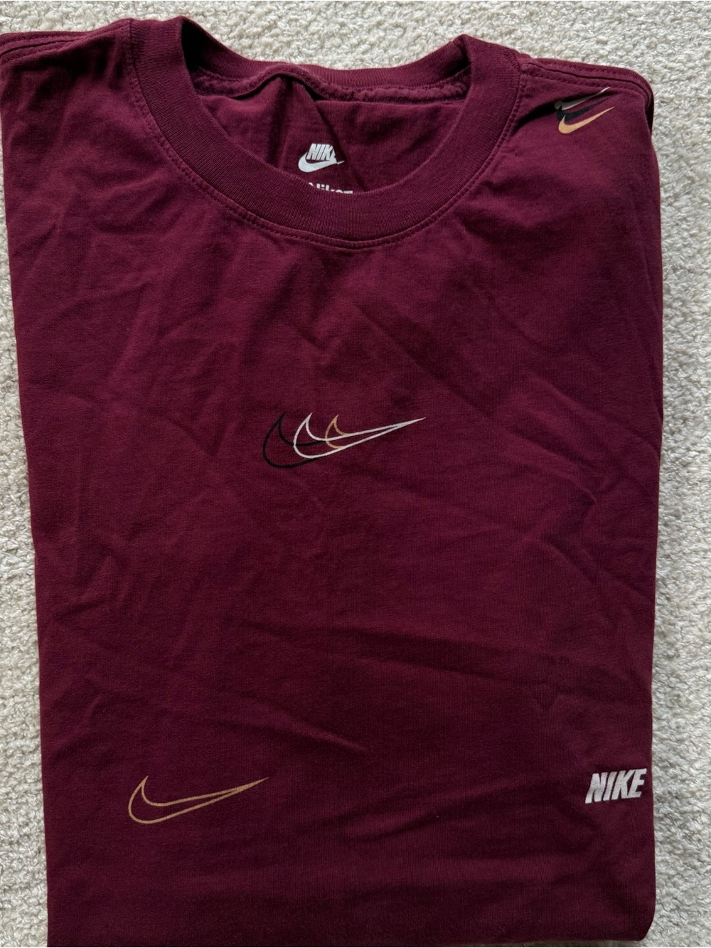 Nike The Nike Tee Allover Logo Print T-Shirt Men’s Large Burgundy